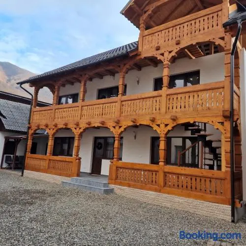 La Mona - Image 1