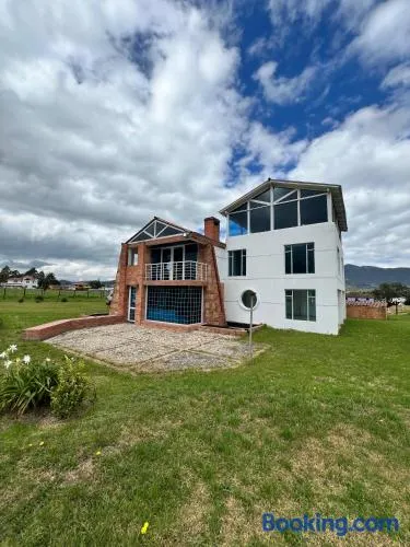 Casa campestre familiar - Image 1