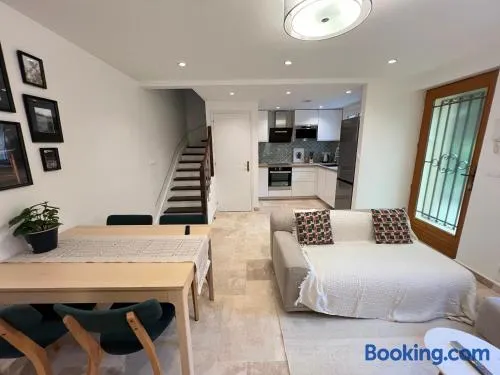 Charming house 2BR, 100m to RER B Laplace station - Image 1
