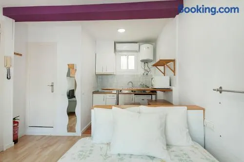 SAGRADA FAMILIA APARTAMENT - Image 1