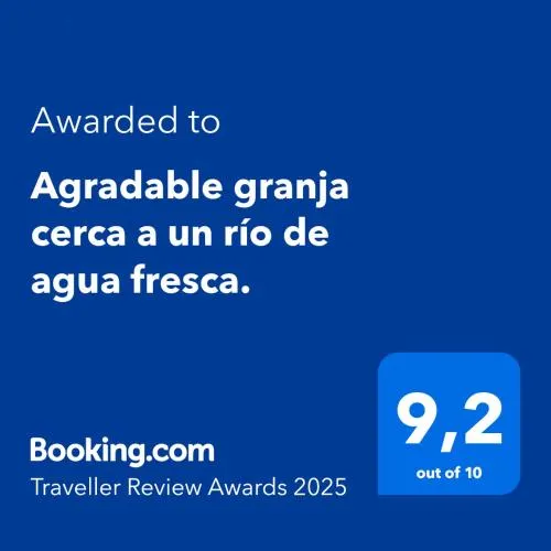 Agradable granja cerca a un río de agua fresca. - Image 1