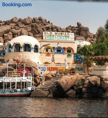 Old Nubian guest house - Image 1