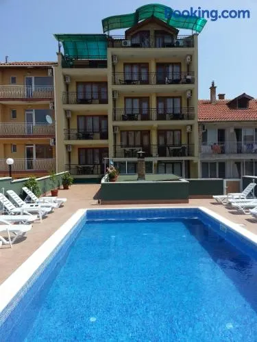 Guest House Kostadinovi - Image 1