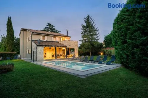 Istrian Villa Mia, Pool & Jacuzzi - Image 1