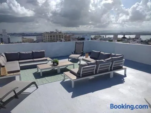 Penthouse with Private Rooftop! - Image 1