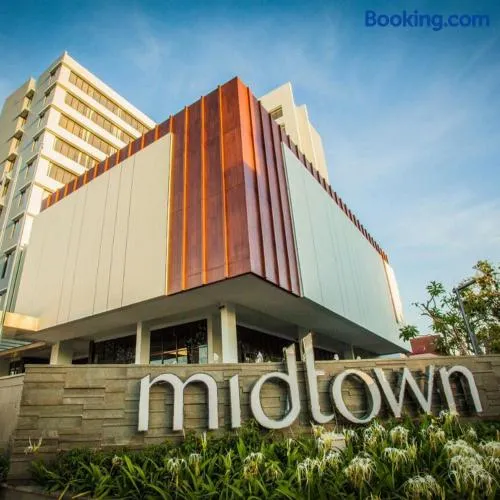 Midtown Hotel Samarinda - Image 1