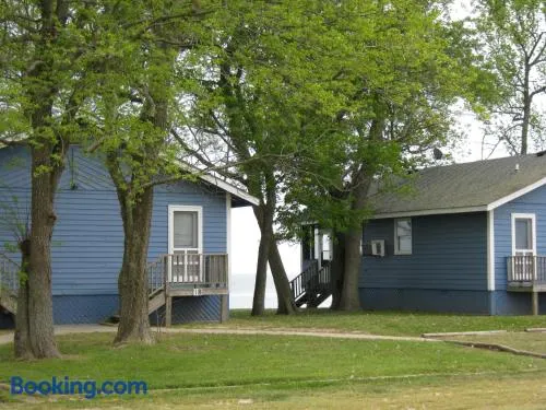 Virginia Landing Camping Resort Cabin 17 - Image 1