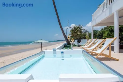 TheSkyCozy Beachfront - Image 1