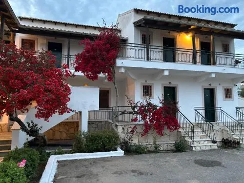 Sailor's Apartments Kavos - Image 1