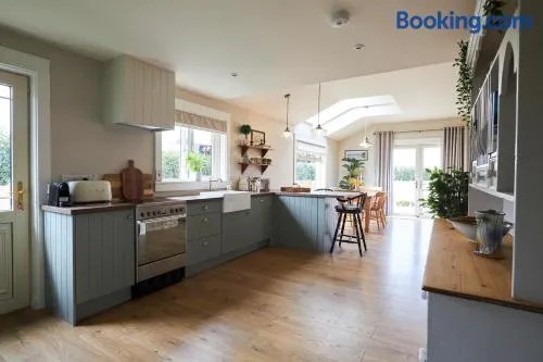 Lovely home close to Killaloe and Lough Derg - Image 1
