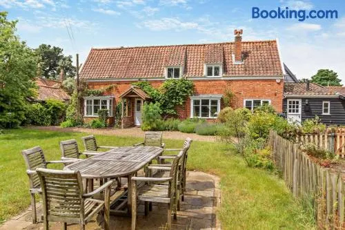 3 Bed in Snape oc-g29478 - Image 1