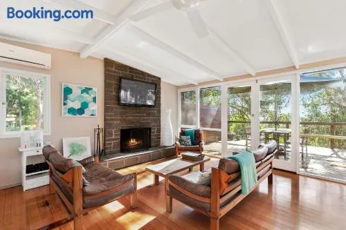 Tree Top Getaway - Image 1