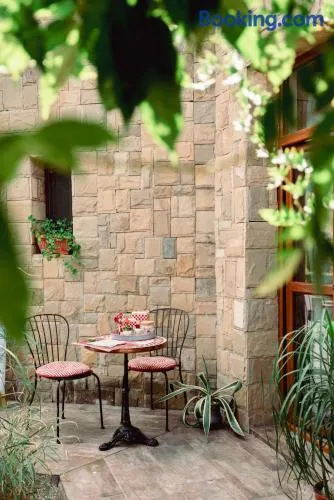 Boomerang Guest House - Image 1