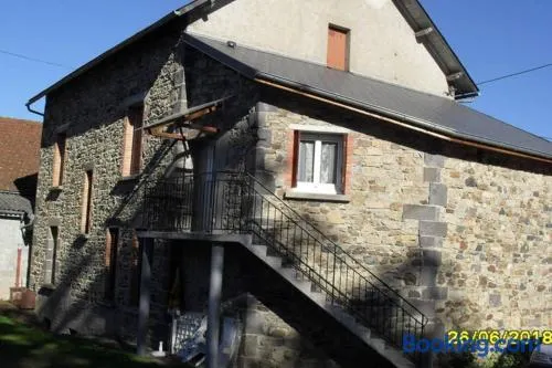 GITE à LA FERME PRES VULCANIA-GR89 - Image 1
