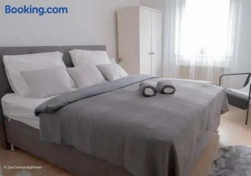 Central Apartman, Belváros Lakás - Image 1