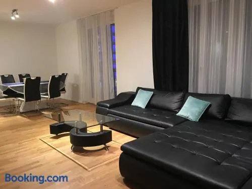 Cocoon 77 Apartments - Image 1