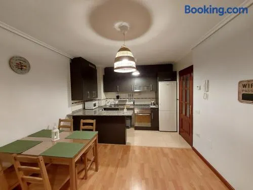 145A Apartamento moderno dos habitaciones - Image 1