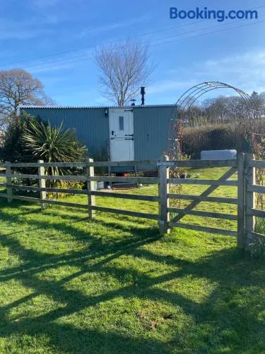 The Orchard Shepherds Hut - Image 1