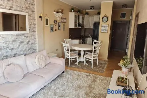 Lux Apartment Rose - Image 1