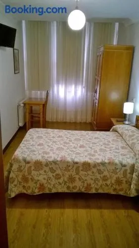 Hostal El Cairo - Image 1