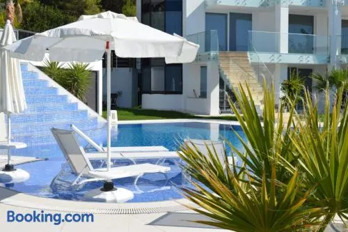 Villa Yalcin Poolfloor - Image 1