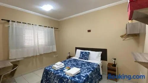 Maravilhosas Suites e Loft Casa das Flores no Centro de Assis SP-Brasil - Image 1