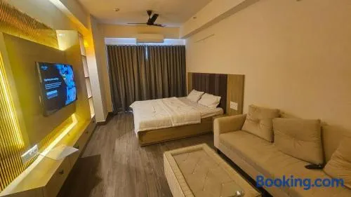 Runway suites - Image 1