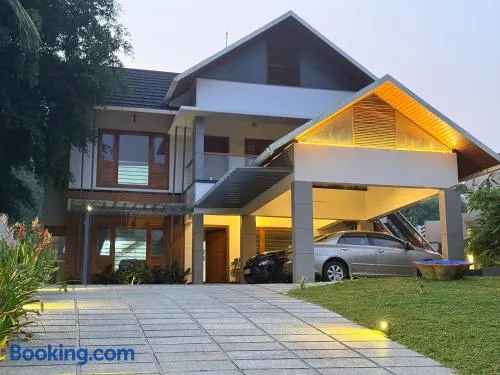 Family friendly modern style luxury villa - Image 1