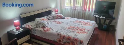 Apartament 3 camere Neptun - Image 1
