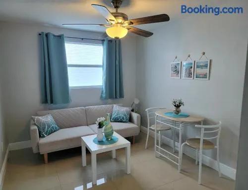 C & Y Guesthouse - Image 1