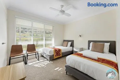 Aircabin - Wyong Creek - Cozy Country Home - Image 1