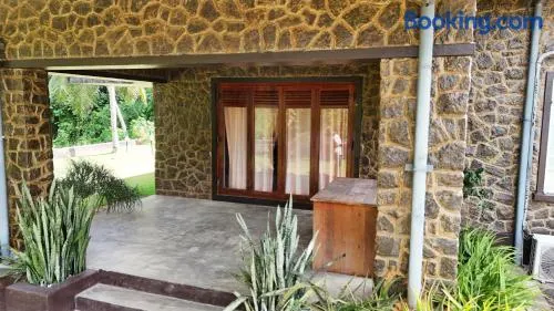 Gal Bungalow - Image 1