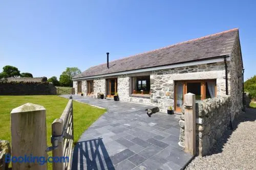 4 Bed in Menai Bridge oc-bow16 - Image 1