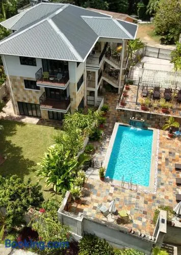 Lodoicea Apartments - Image 1