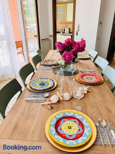 APPARTAMENTO IN COLLINA, vista lago - Image 1