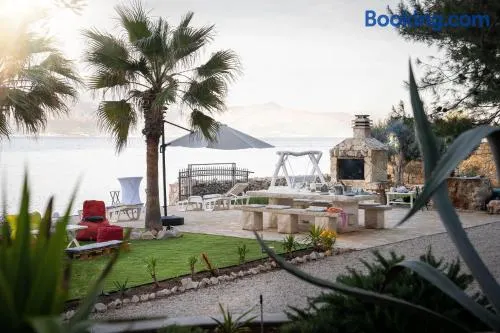 Beach Garden Brač - Image 1