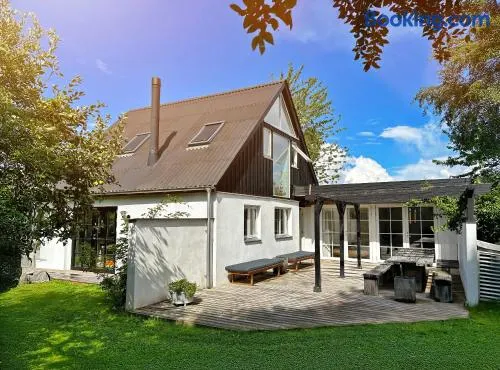 Lovely Year-Round Home With Sea View - Image 1