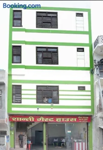 Shanti Guest House By WB Inn - Image 1