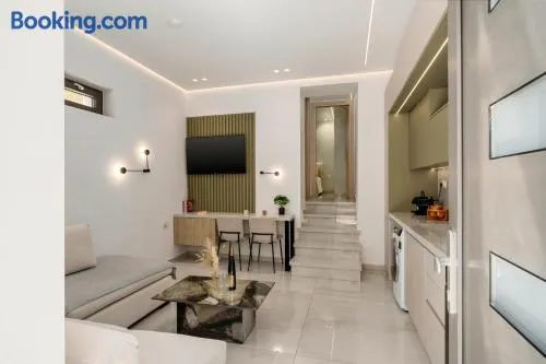 The Luxe Residence - Image 1