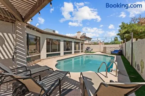 Relaxing 5br W Heated Pool Billiards & Foosball - Image 1