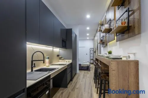 Charming Urban Stay in Valencia - Image 1