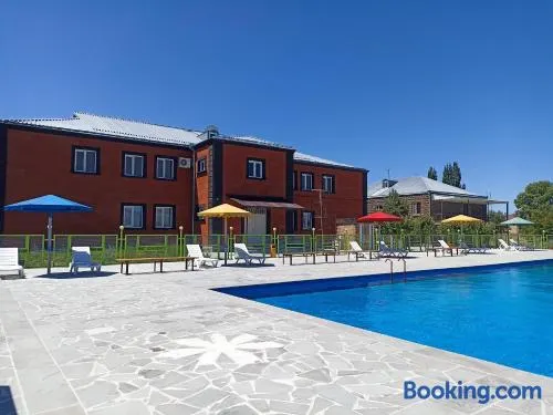 Erazank Hotel - Image 1