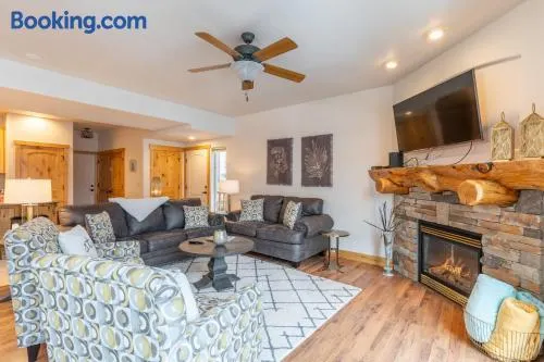 Juniper Bay Getaway - Image 1