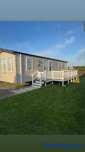 8 berth caravan Spinney Way Unity Beach Brean Somerset no pets - Image 1