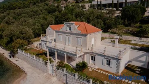 Villa Katino Estate - Image 1