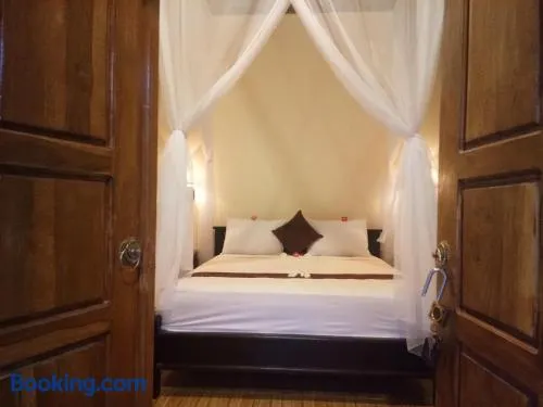 Molleh Guest House - Image 1