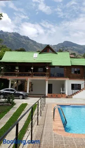 Cabaña en Copacabana Antioquia, cerca a Medellín - Image 1