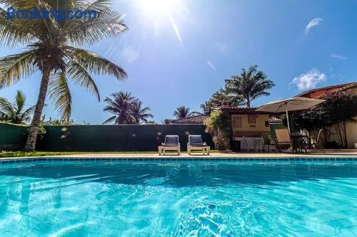 Linda casa em Búzios a 50 m da Praia da Ferradura. - Image 1