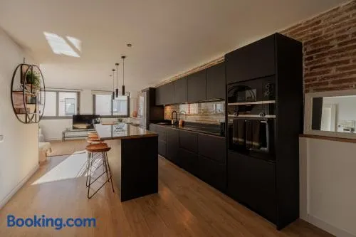 Atico duplex Playa Area barcelona con SPA exterior - Image 1