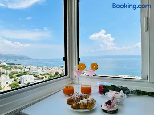 T-star, 2-bedroom apartment with magnificent beach view - Image 1